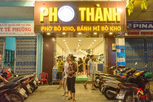 Thiết kế biển hiệu quán phở bình dân