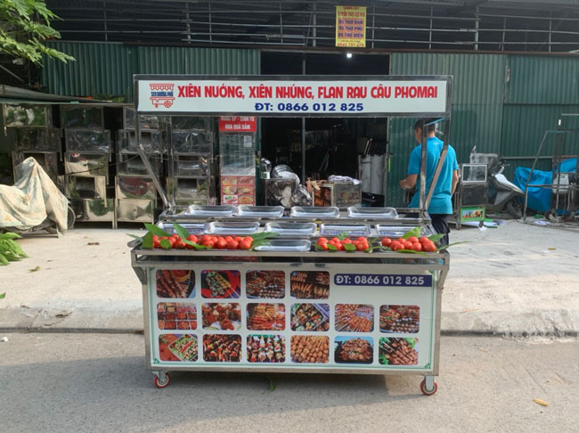 Xe đẩy bán đồ ăn vặt Quang Huy