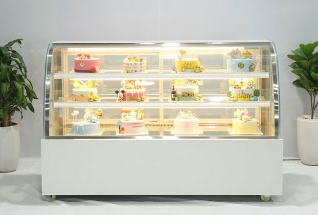 tủ trưng bày bánh kem 3 tầng năng suất cao